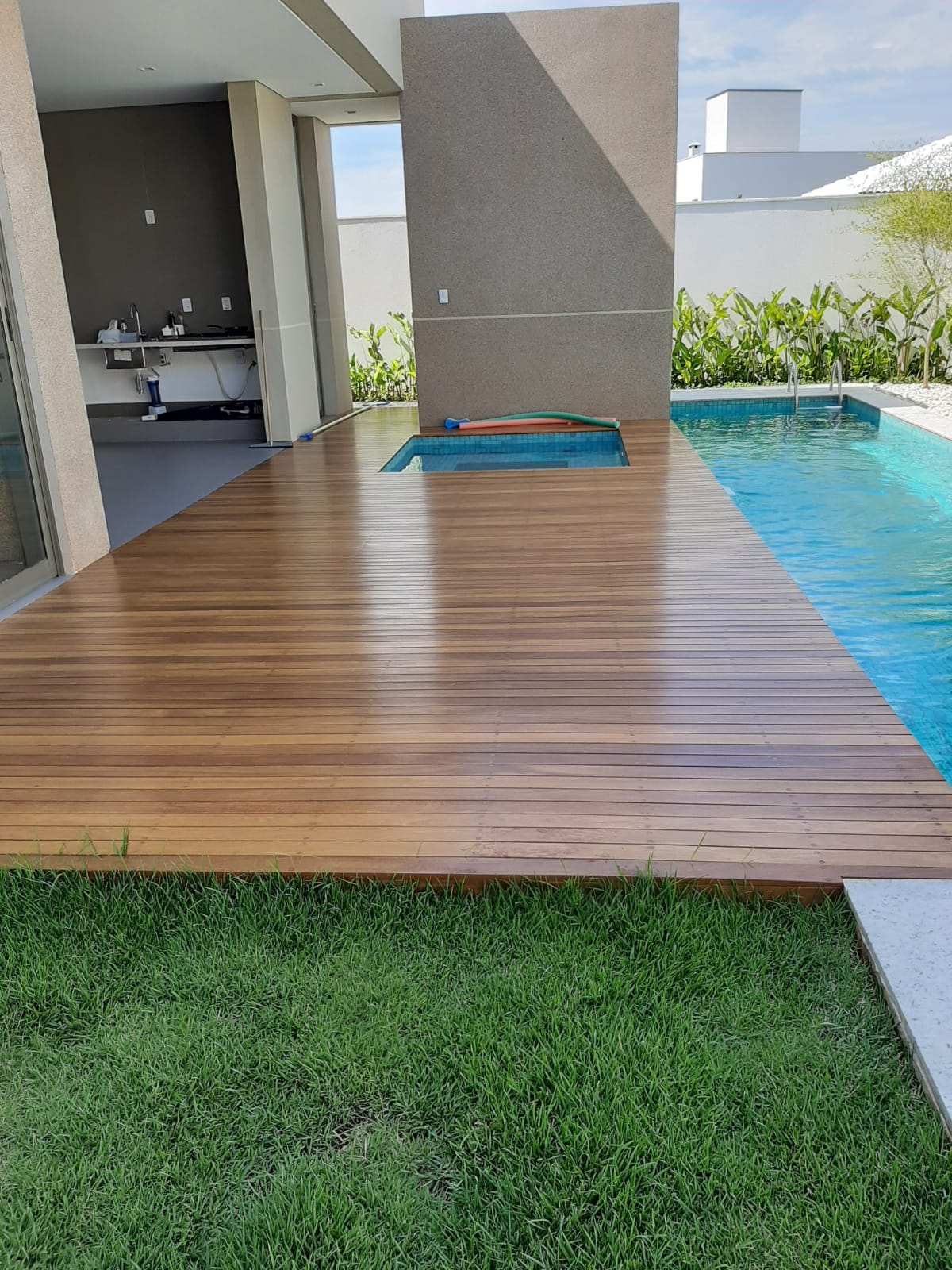 Deck em ipê extra